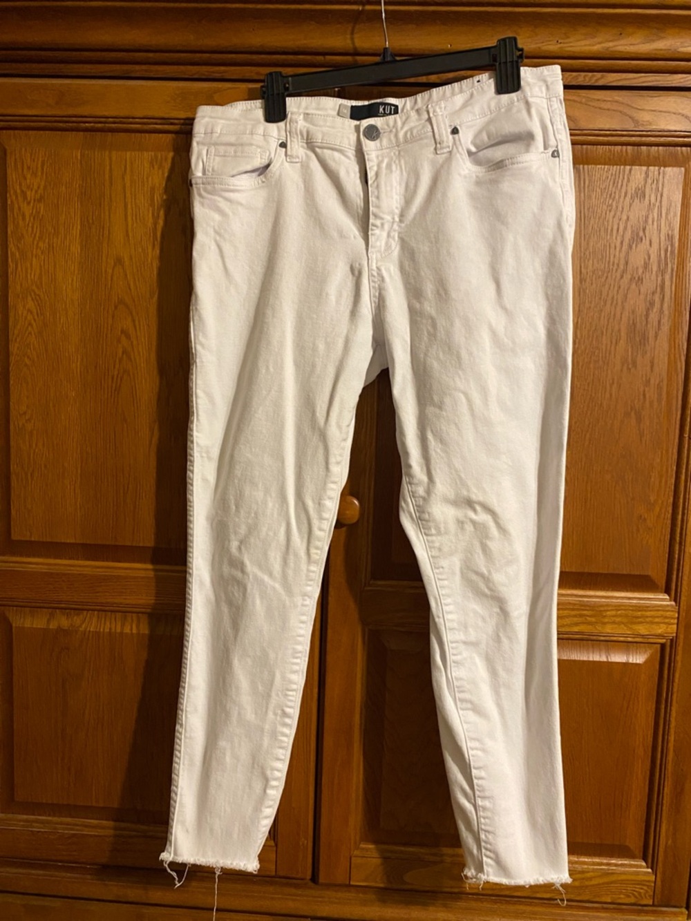 Kut from the Kloth White Raw-Hem Cropped Jeans
